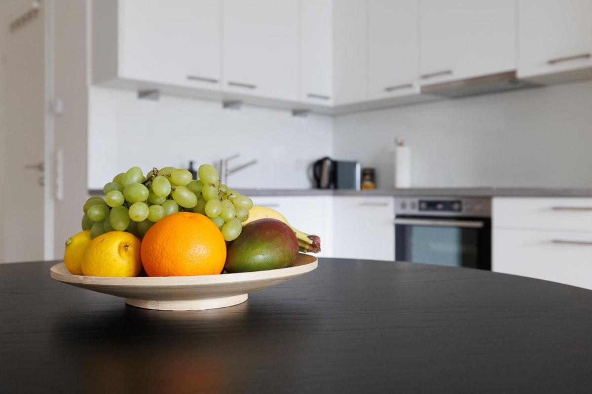 Lovely Apartment In Marina Tower - 10Min To City Center Βιέννη Εξωτερικό φωτογραφία